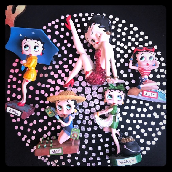 Office Vintage Danbury Mint Betty Boop Calendar Figurines Poshmark Betty Boop Calendar Figurines